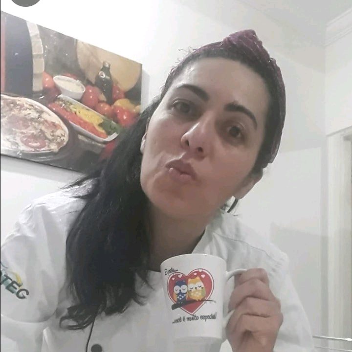 Angela França